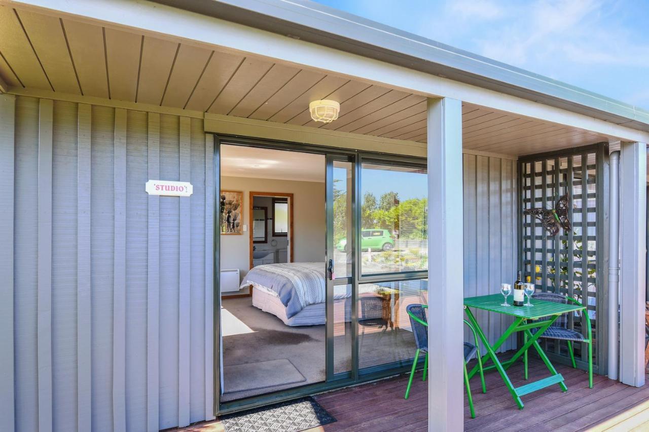 Upepo - The Garden Room - Cape Foulwind Studio Esterno foto